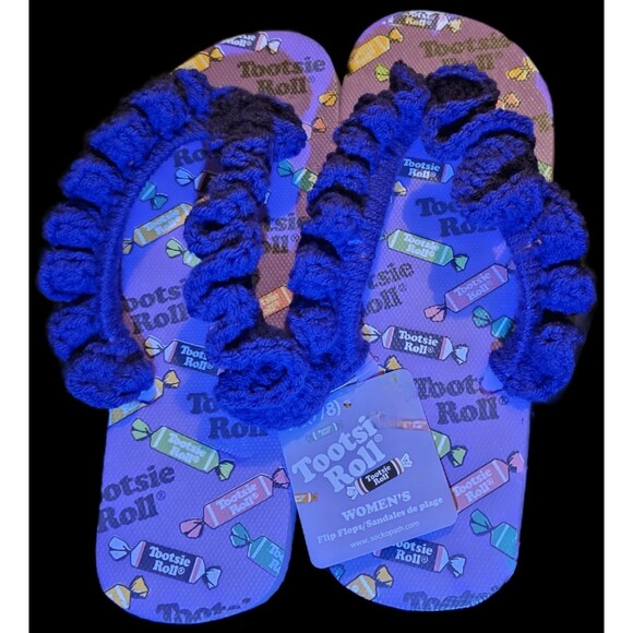 Crocheted RUFFLE Tootsie Roll PURPLE Flip Flops THONGS  NEW handmade - Picture 3 of 4